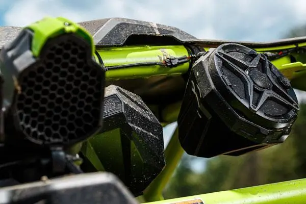 Universal 6.5In Cage-Mounted Speaker-Pods 4