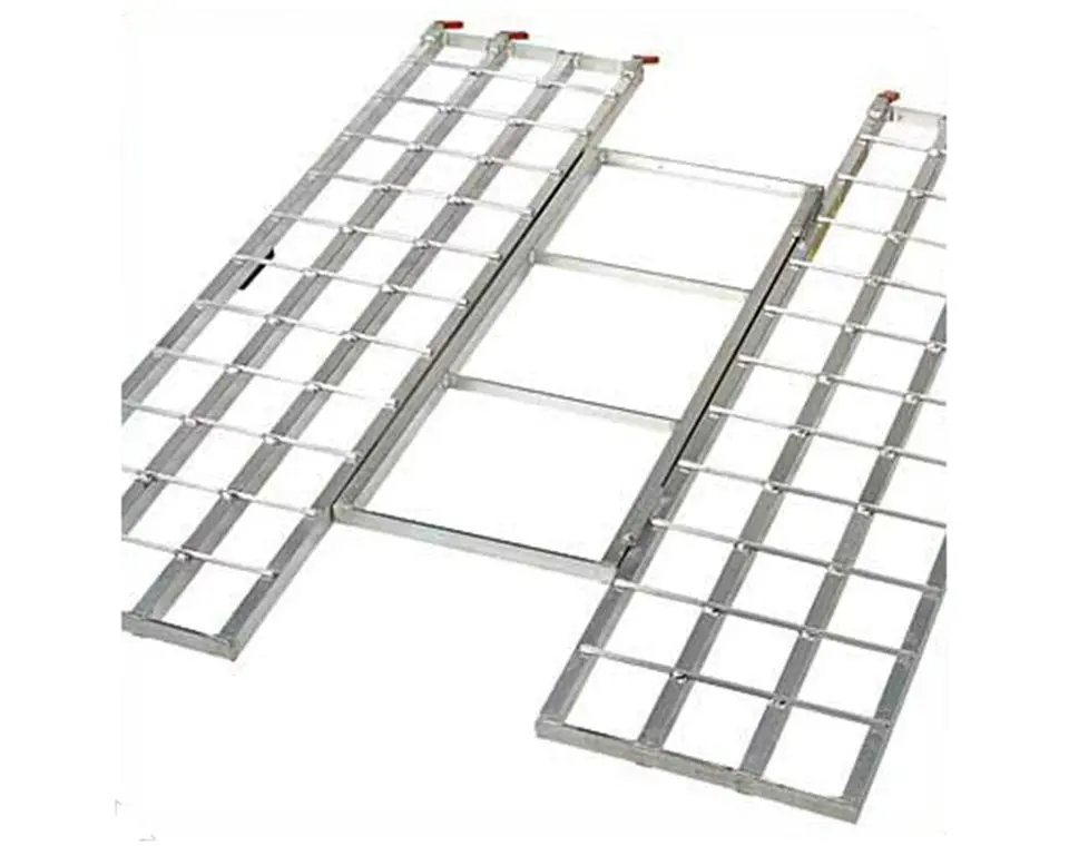 Aluminum Tri-Fold Loading Ramp, Part 2875860 1