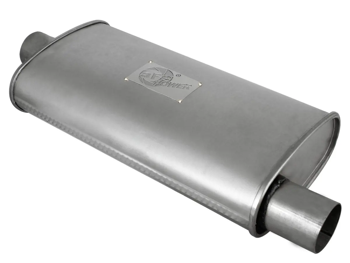 Afe: Scorpion 2-1/2" Aluminized Steel Chambered Center-Offset Muffler 	 2-1/2" Inlet X 2-1/2" Outlet, 4"H X 9"W X 18"L 1