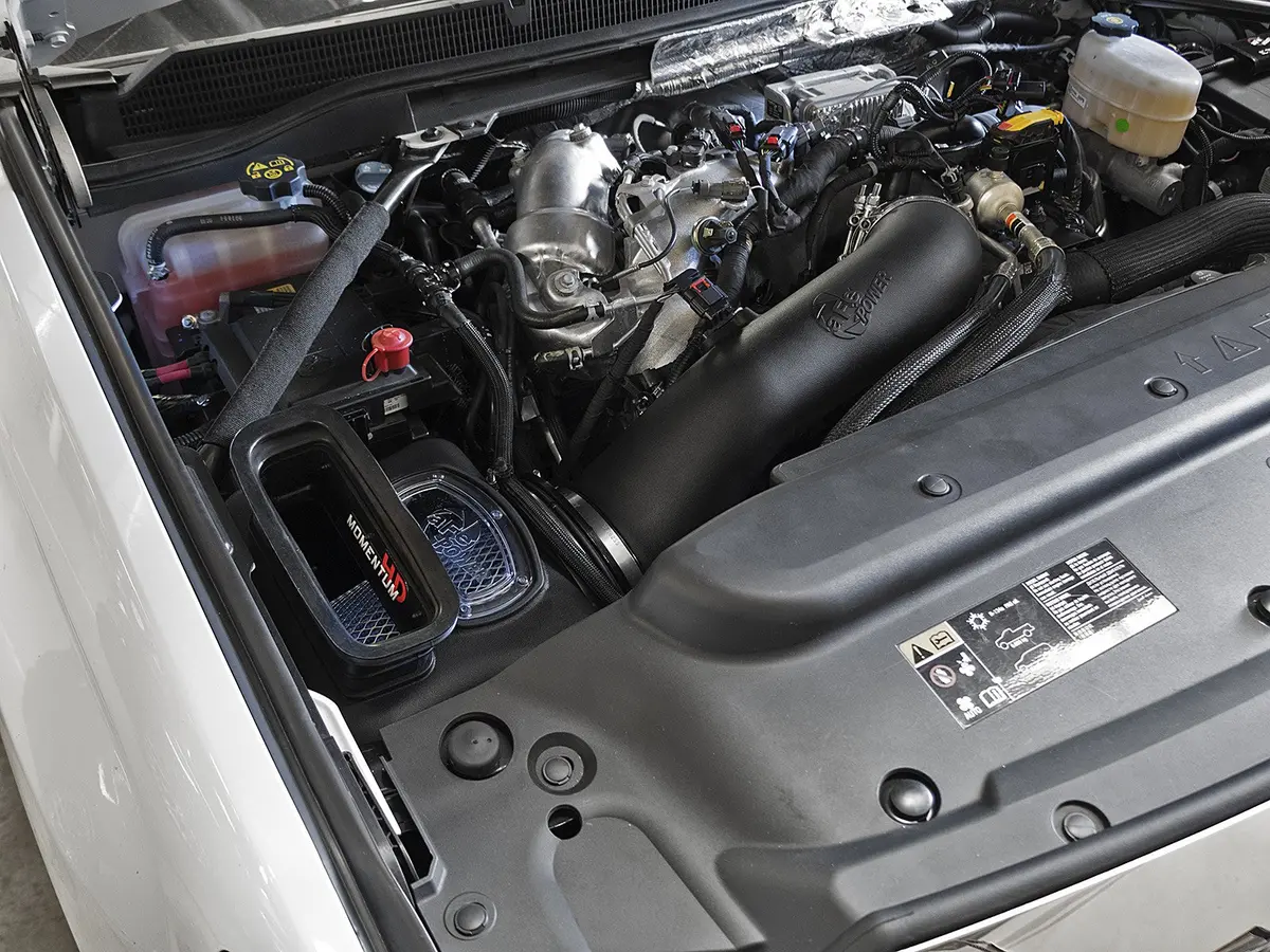 Afe: Momentum Hd Cold Air Intake System W/Pro 10R Filter Media Gm Diesel Trucks 17-19 V8-6.6L (Td) L5p 2