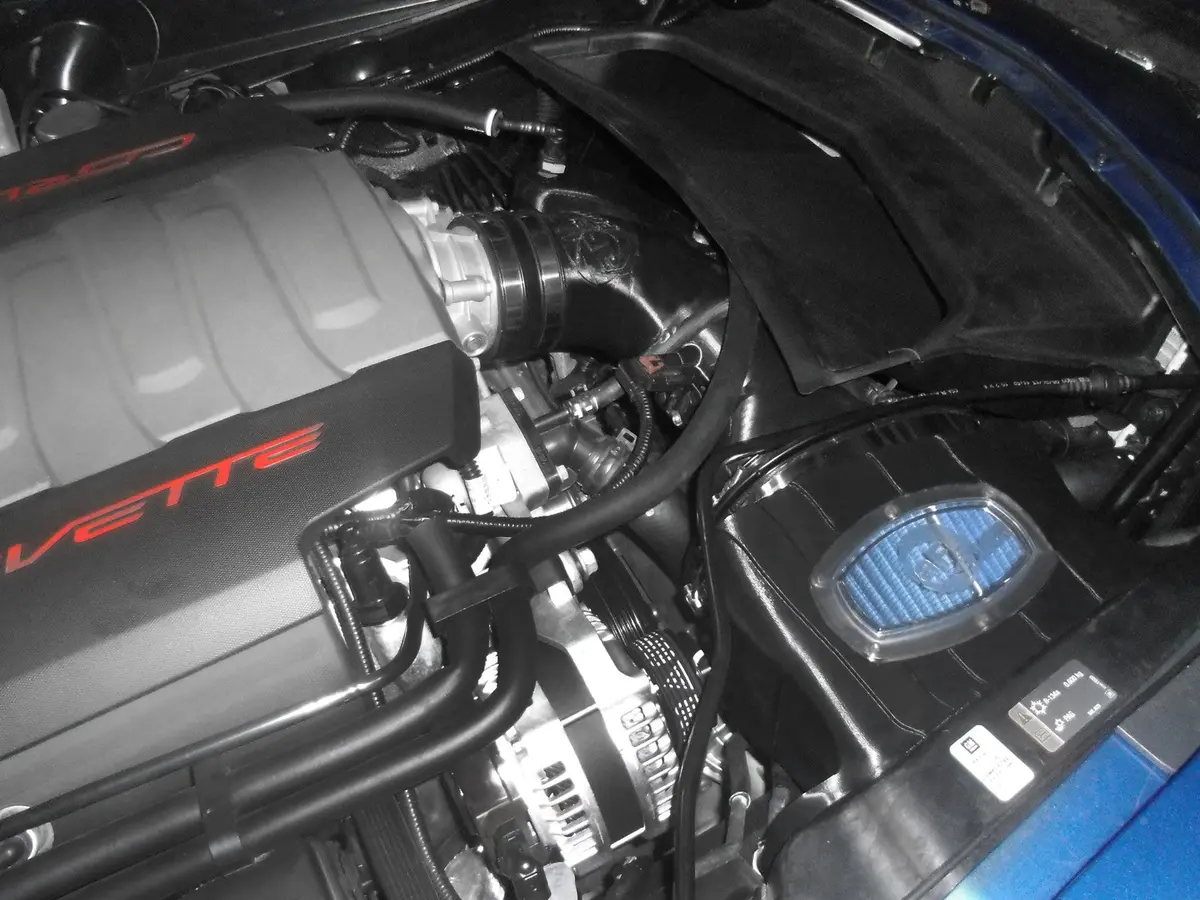 Afe: Momentum Cold Air Intake System W/Pro 5R Filter Media Chevrolet Corvette (C7) 14-19 V8-6.2L 2