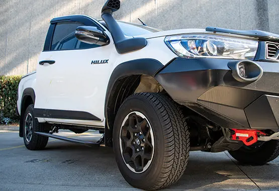 Hilux N80 Electric Side Steps: E-Boards – Running Boards 1