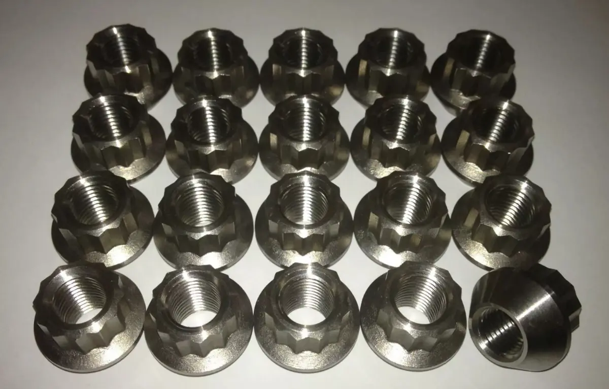 Weapon-X: Titanium Race Lug Nuts  [Camaro Corvette Cts V] 1