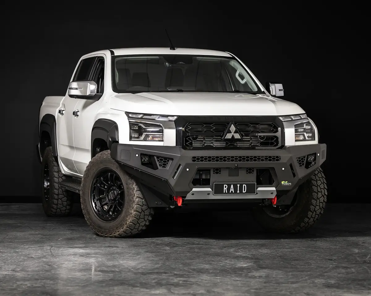 Ironman Raid Bull Bar - Mitsubishi Triton Mv 1