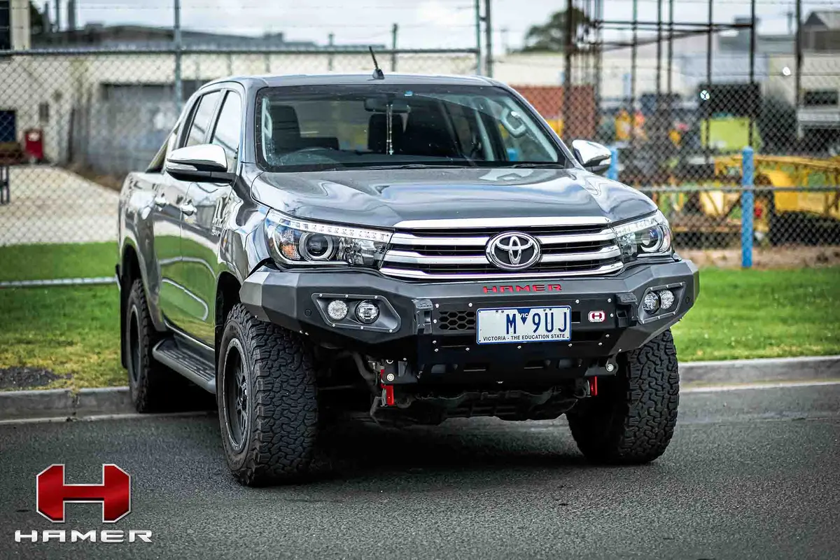 Hamer King Series Bull Bar - Toyota Hilux Revo 2015-2018 1