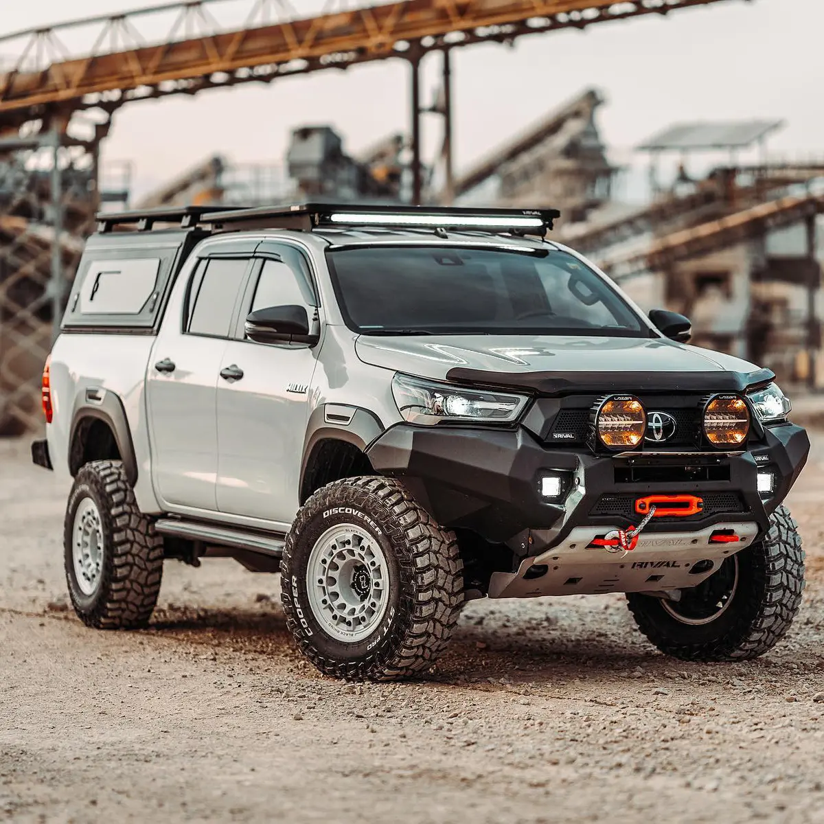 Rival 4X4 Bull Bar - Hilux Gun126 1