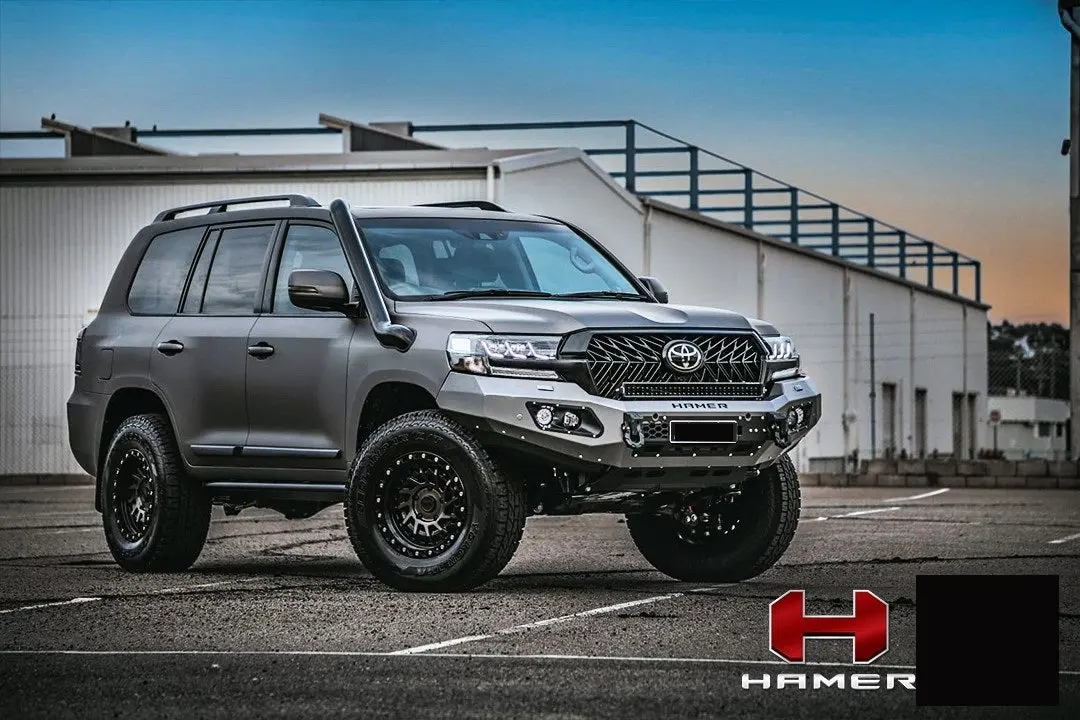 Hamer King Series Bull Bar - Toyota Landcruiser 200 Series (2015 - 2021) 1