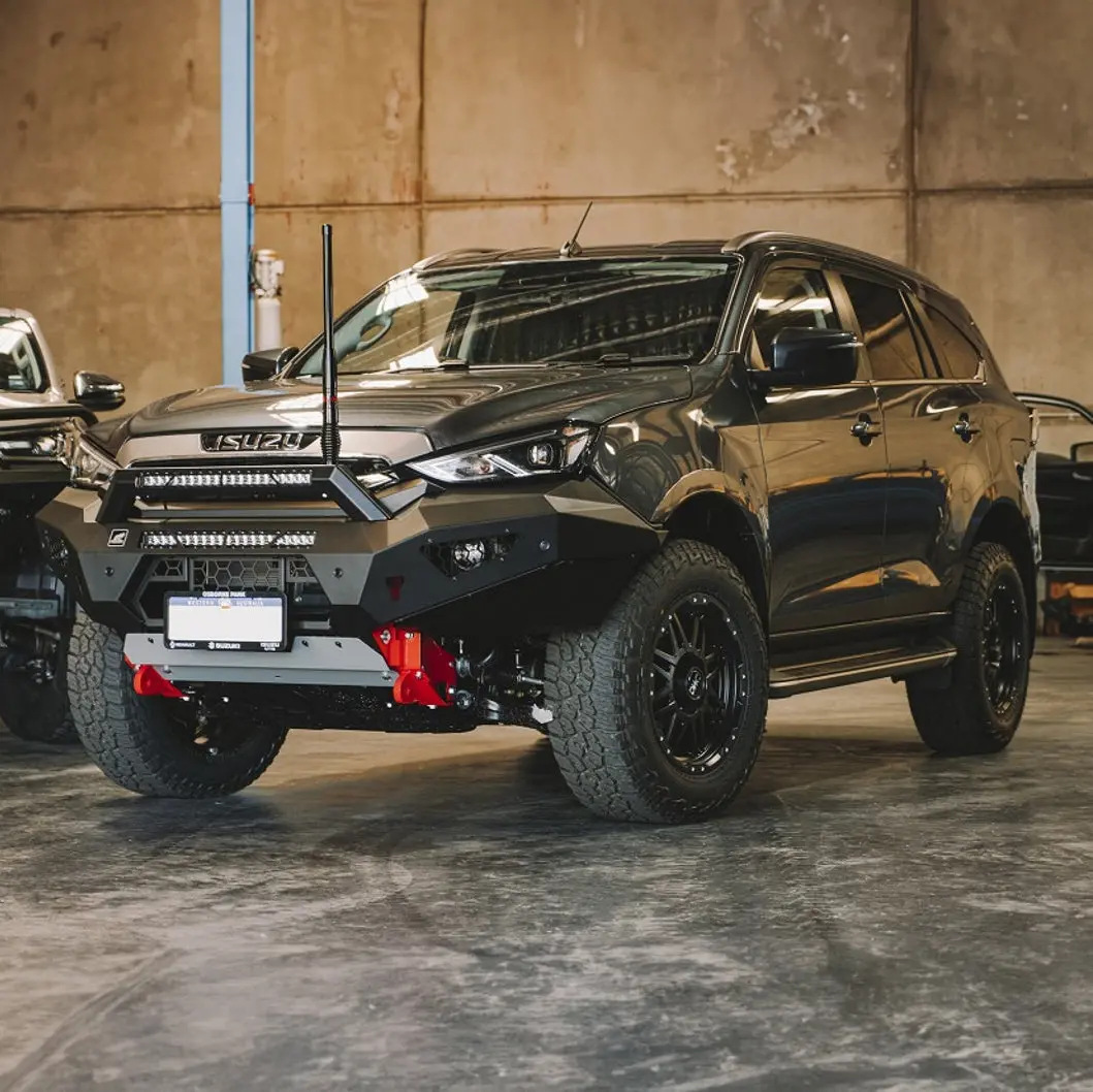 Predator Bull Bar, Isuzu Mux 2021-2023 1