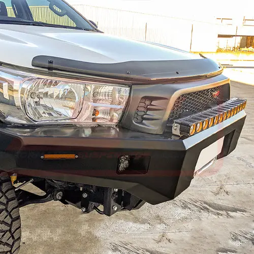 Toyota Hilux N80 Mk1-Mk2 2016-4/2020 Ambush Hoopless Bullbar 1