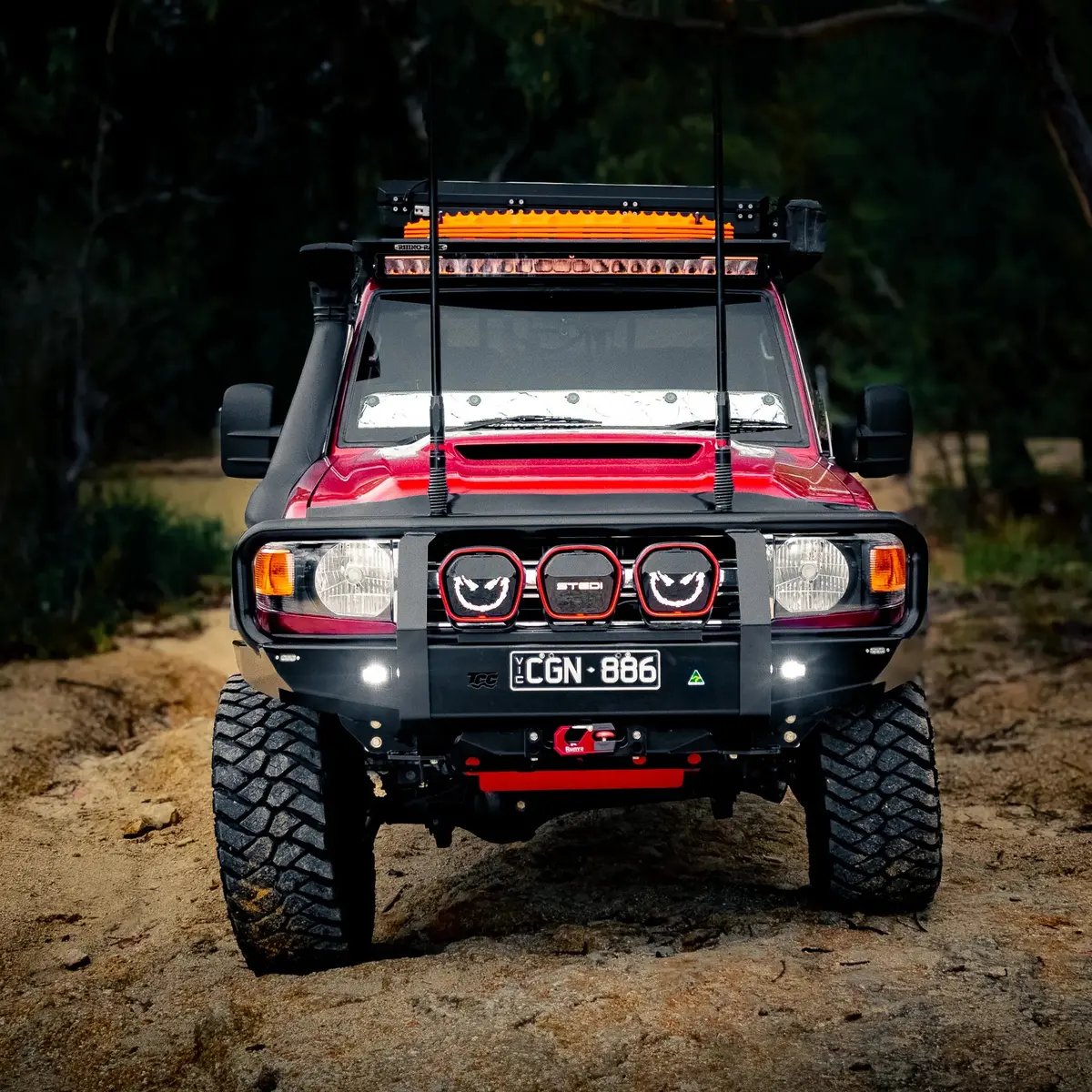 Toyota Landcruiser 70 Series Bull Bar – Pre-Facelift (2007-2024) Front Bar - The Cruiser Company 1
