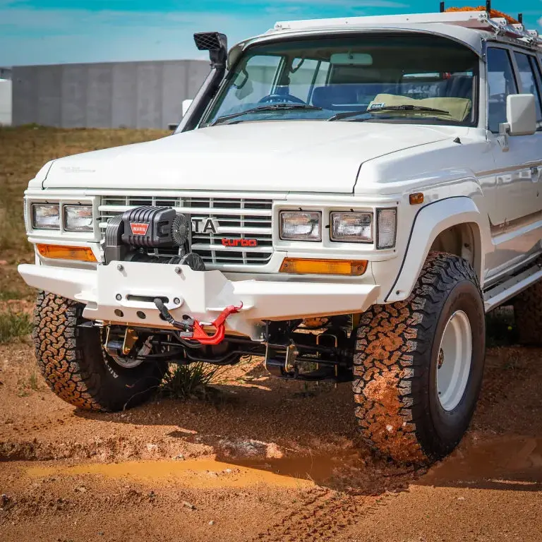 Toyota Landcruiser 60 Series High-Mount Front Bar - The Cruiser Company 1
