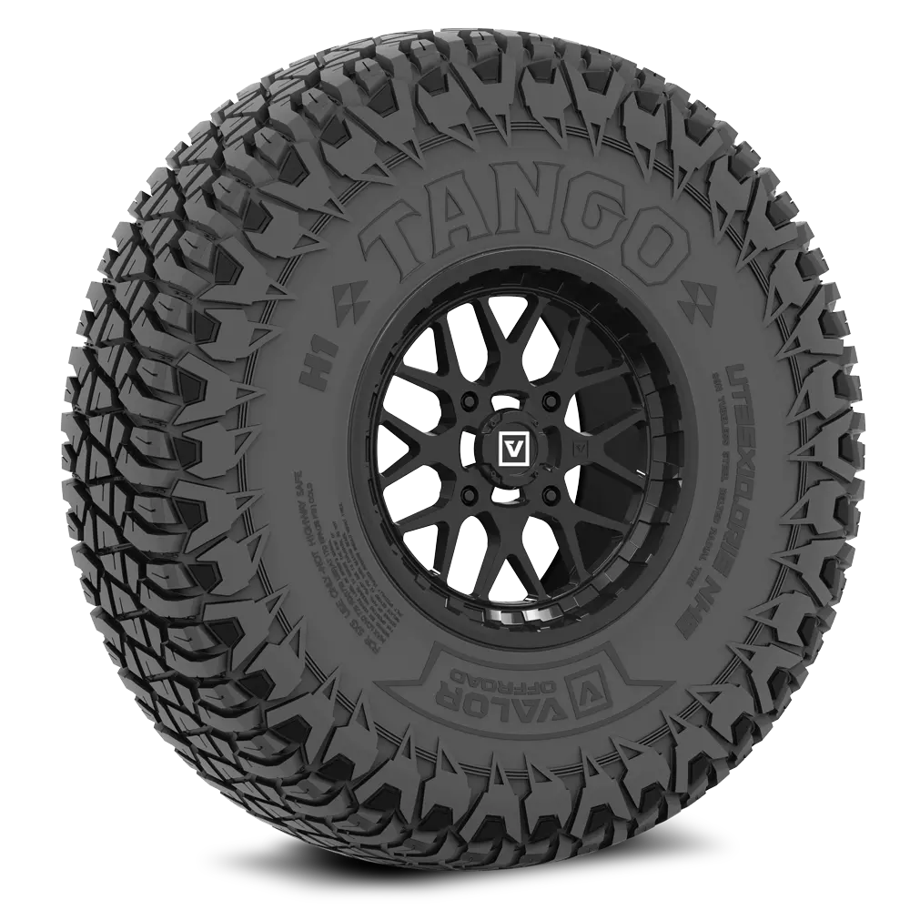 Tango On 15X7 V03 Gb Utv Wheel And Tire Kit 1