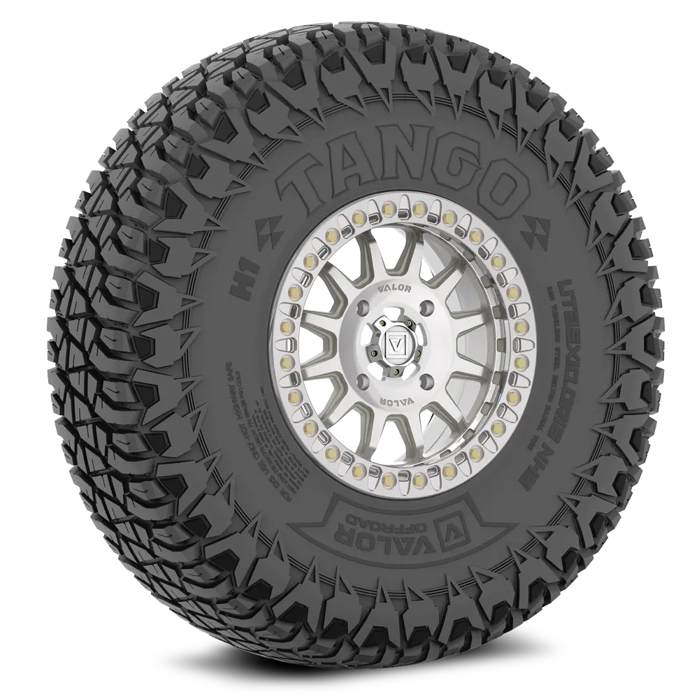 Tango On 15X7 V09 Rm Utv Wheel And Tire Kit 1