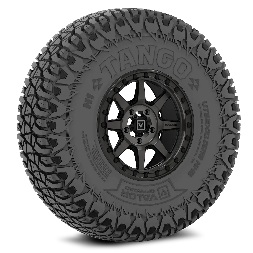 Tango On 15X7 V13 Dt Utv Wheel And Tire Kit 1