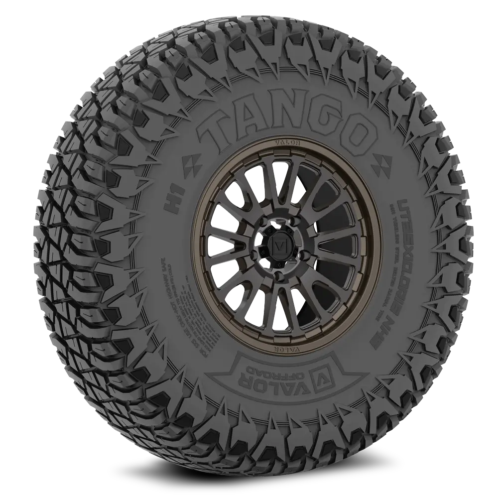 Tango On 15X7 V14 Rb Utv Wheel And Tire Kit 1