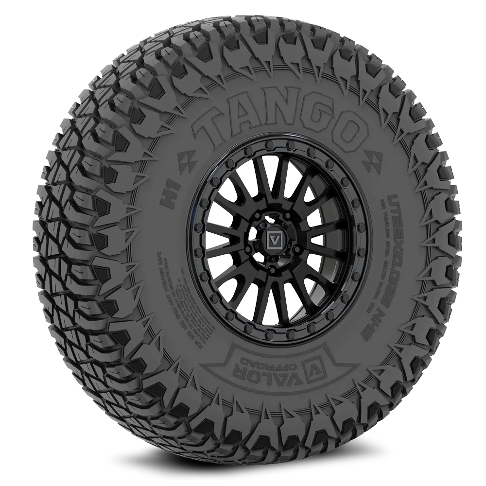 Tango On 15X7 V16 Sb Utv Wheel And Tire Kit 1