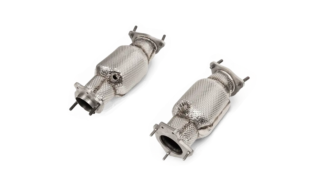 Akrapovic: 2020+ C8 Chevrolet Corvette Link Pipe Set W/ Catalytic 1