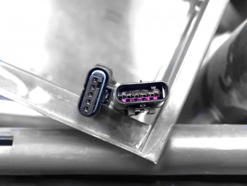 Kooks: 2018-21 Ford Mustang -- O2 Extension Harness / 8 Inch Front Extension Harness (5-Pin) 2
