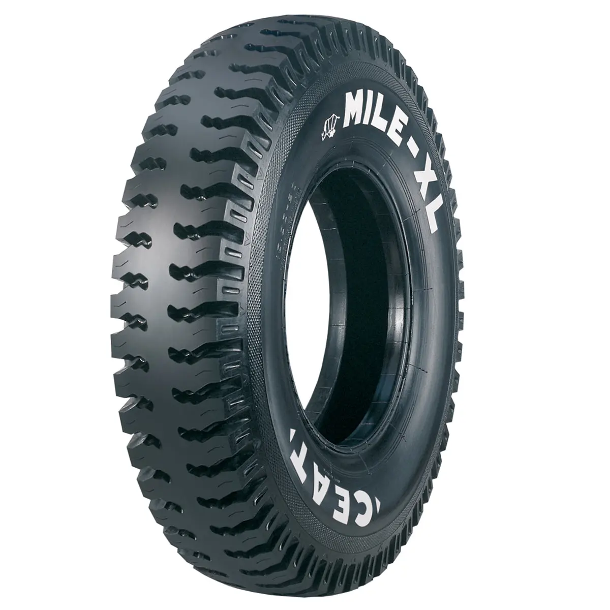 900X20 Ceat Xl Tyre 1