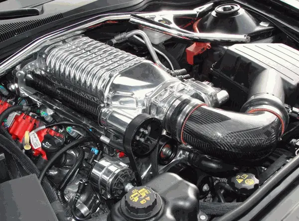 Whipple: 2.9L Intercooled Supercharger Kit [ 2010-2012 Chevrolet Camaro Ss 6.2L V8 ] 1