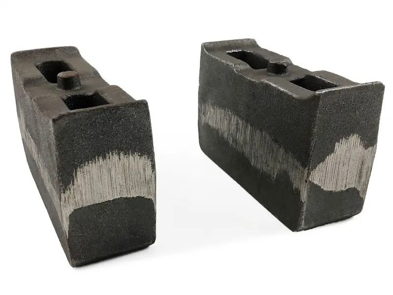 Tuff Country 4-Inch Cast Iron Lift Block Kit For 2001–2010 Chevy Silverado 2500Hd/3500 4Wd 1
