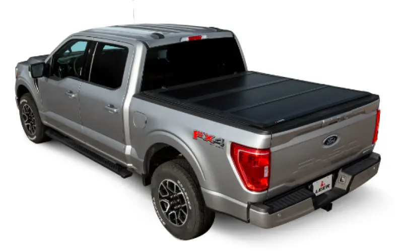 Leer Hf350M Folding Tonneau Cover For 2005–2015 Nissan Frontier — 5' Compact Short Bed 1