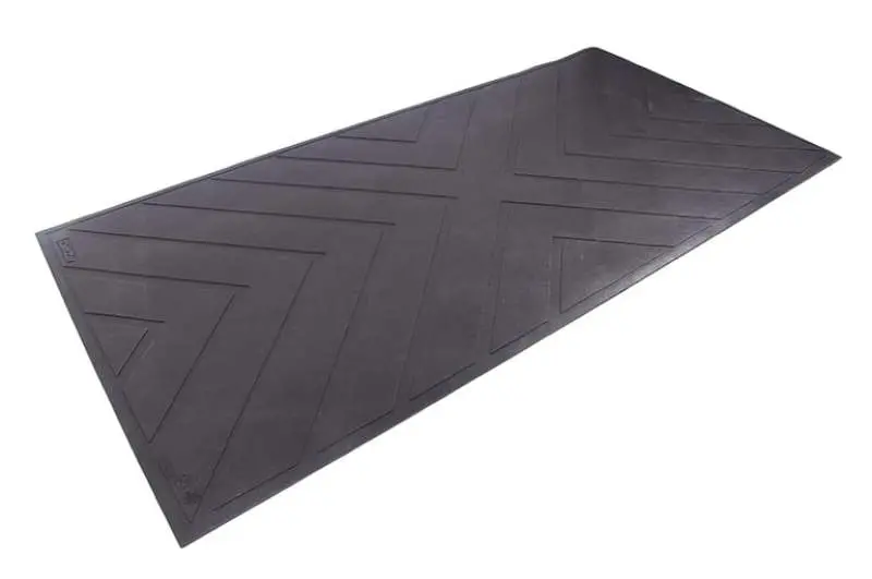 Deezee Heavy-Duty Universal Bed Mat – Custom-Fit Truck Protection 1
